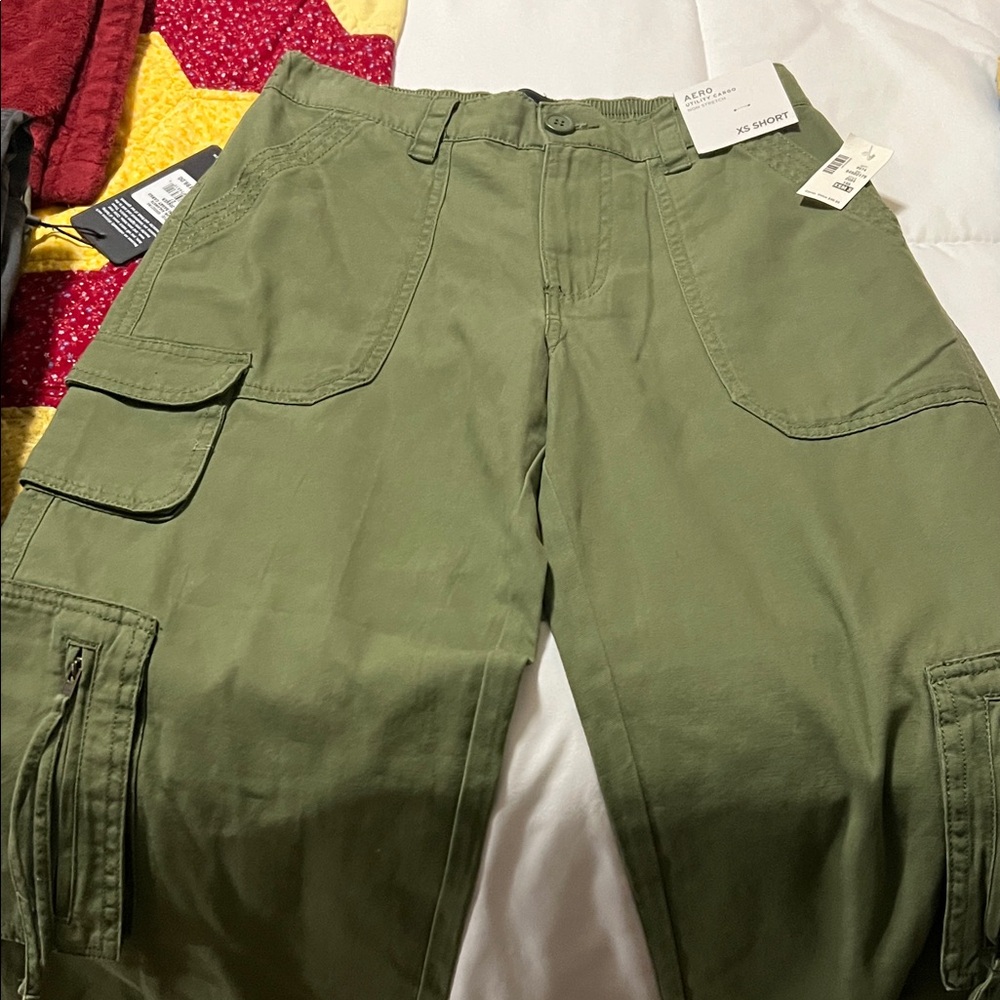 Aeropostale Womens Olive Cargo Pants